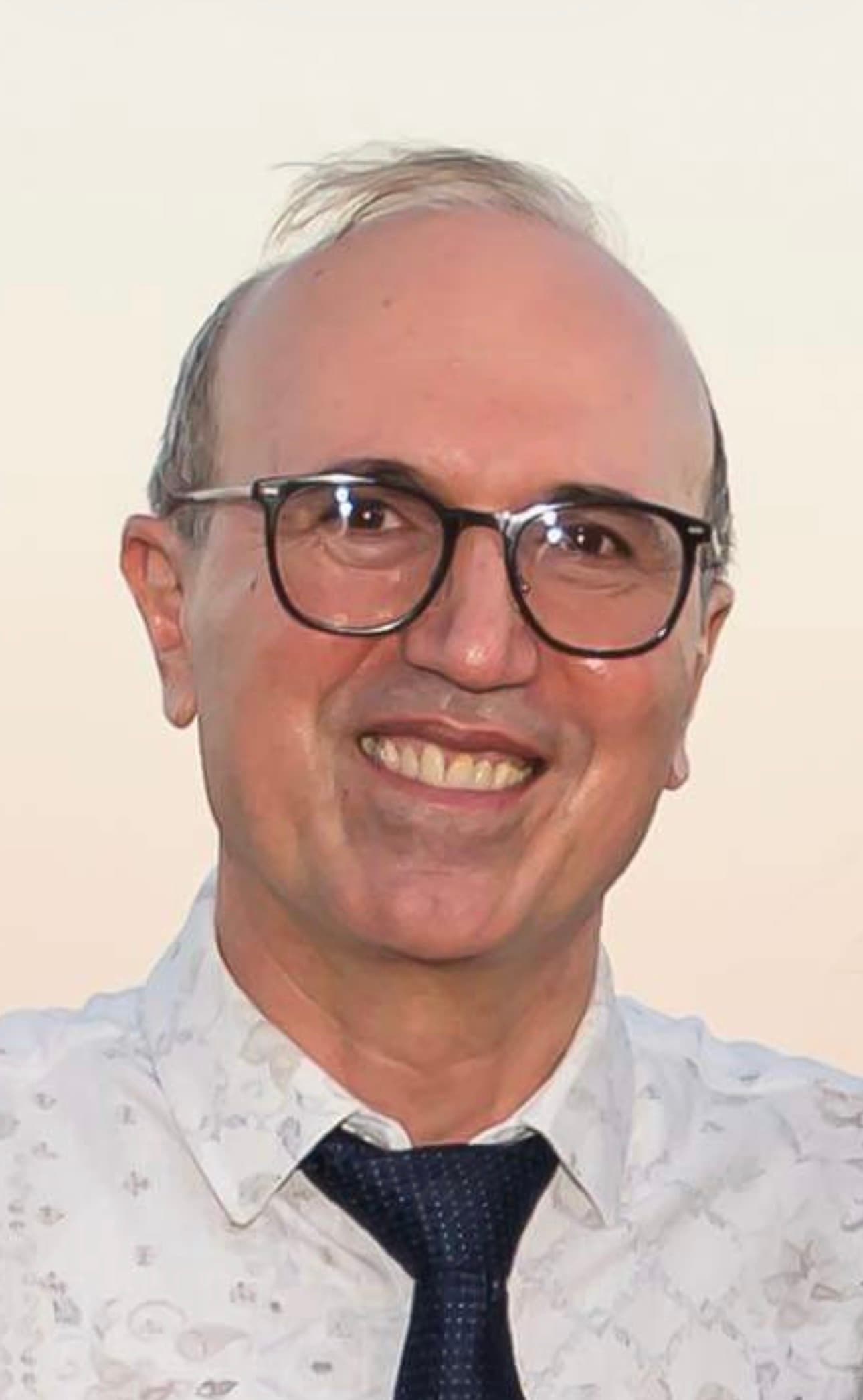 Eye Star Optical Owner