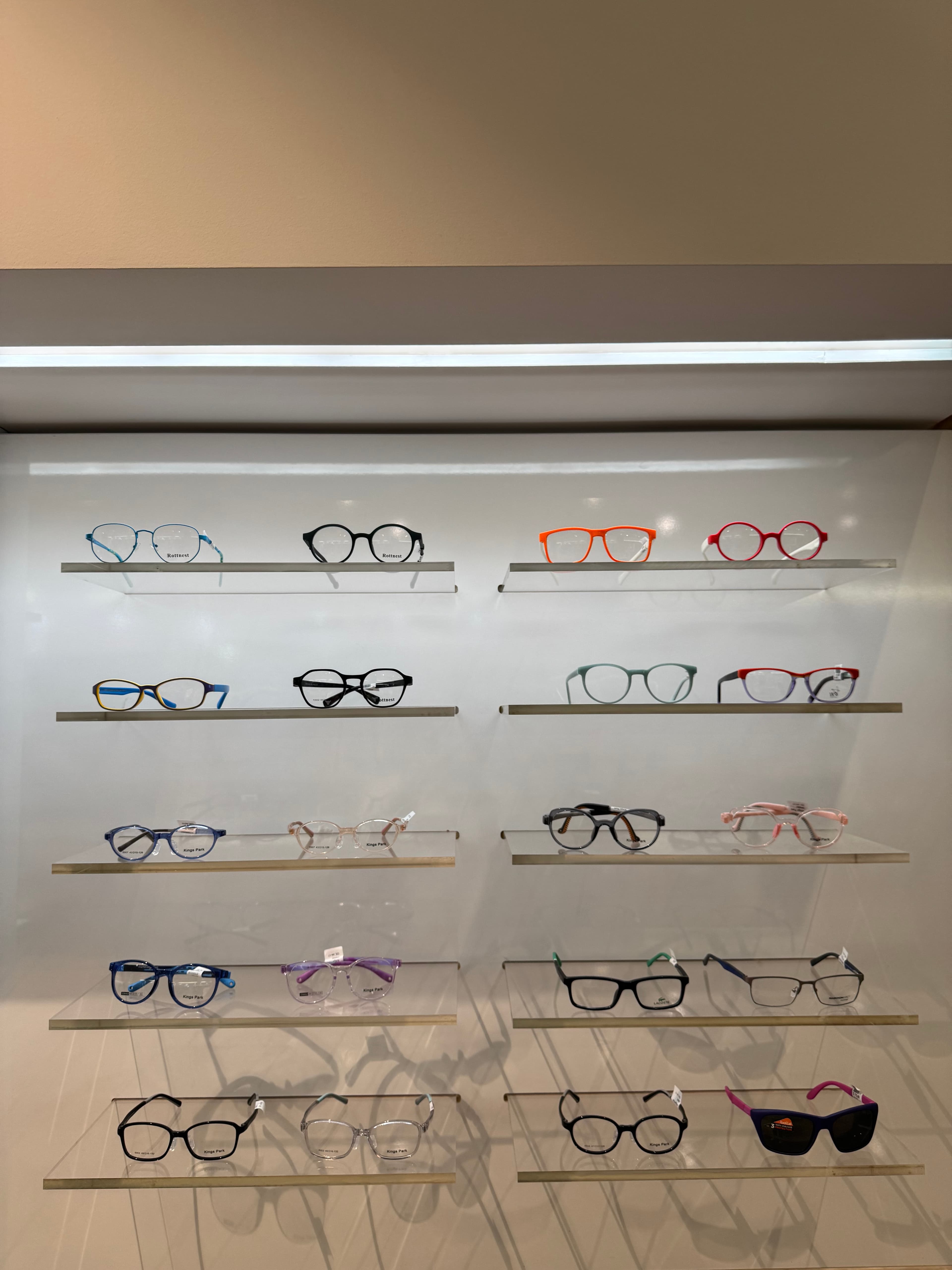 Child undertaking a vision test